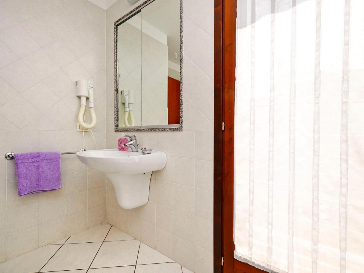 Holiday Home Ville Rio By Interhome Lignano Sabbiadoro Exterior photo